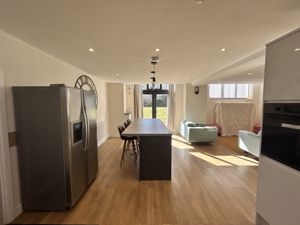 Photo 10- click for photo gallery